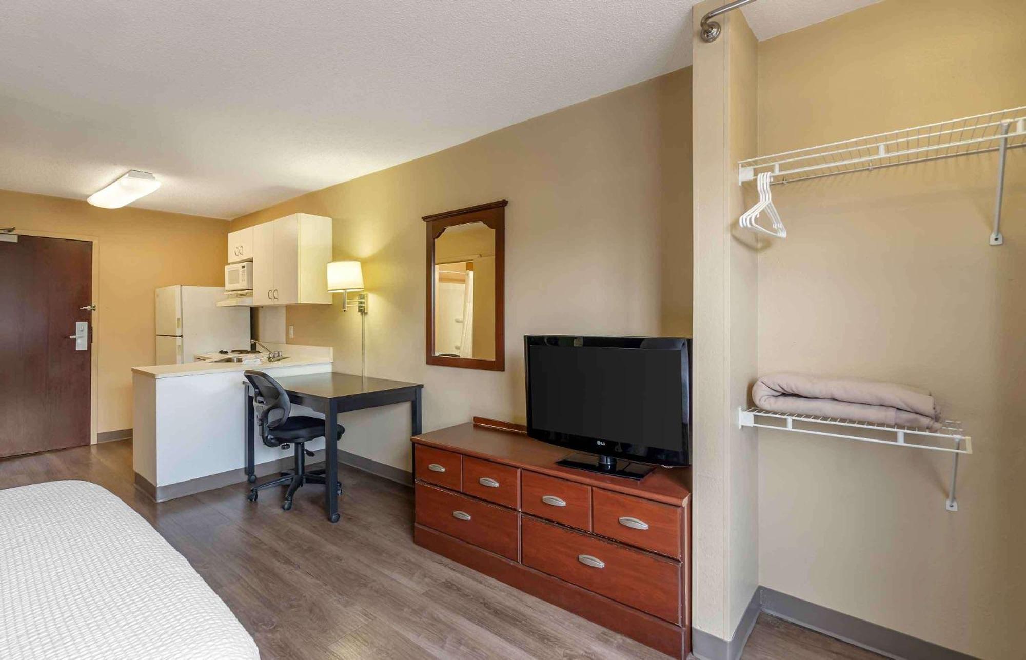Hotel Extended America - Chicago - Woodfield Mall